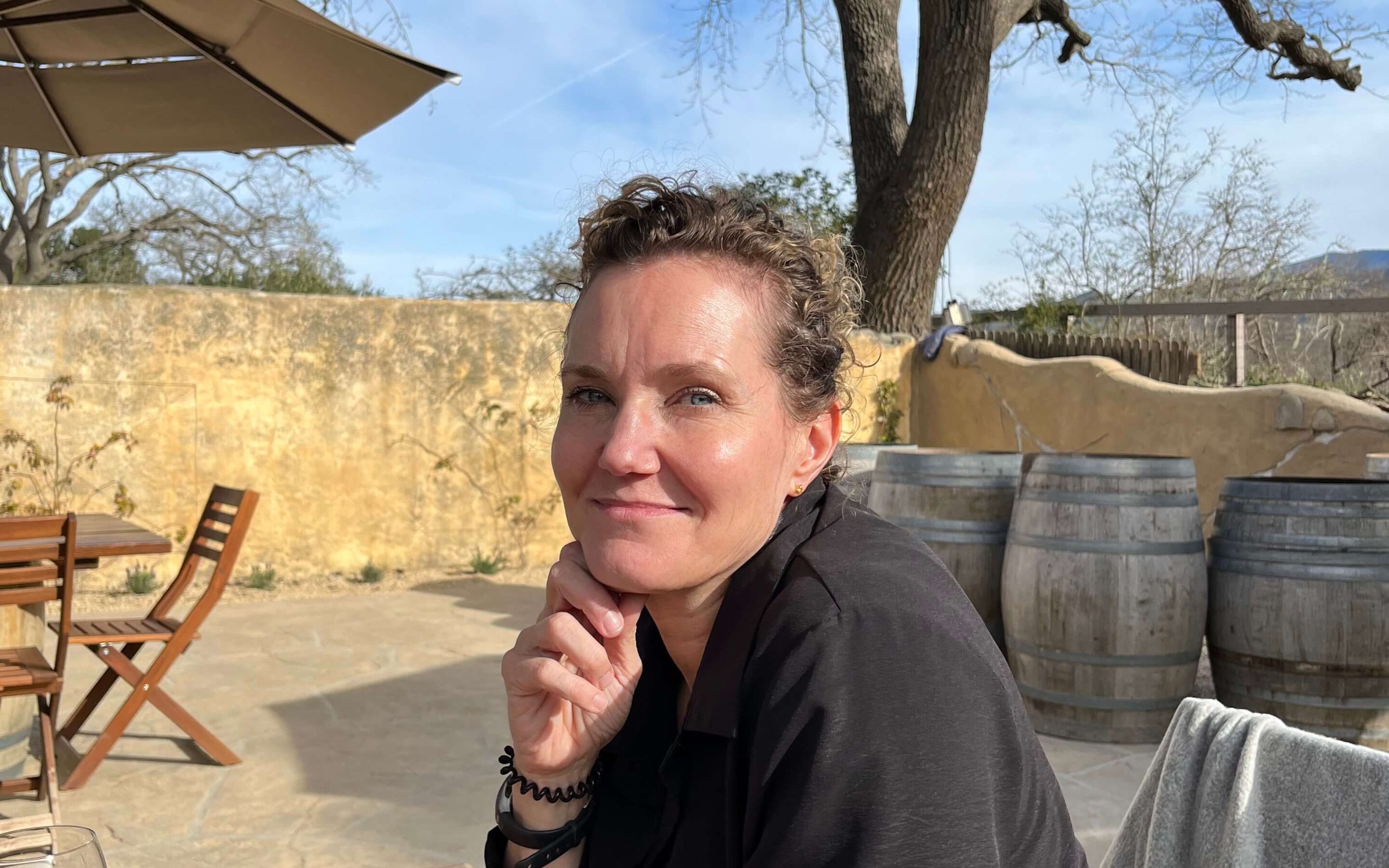 Dr. Rebecca Saunders